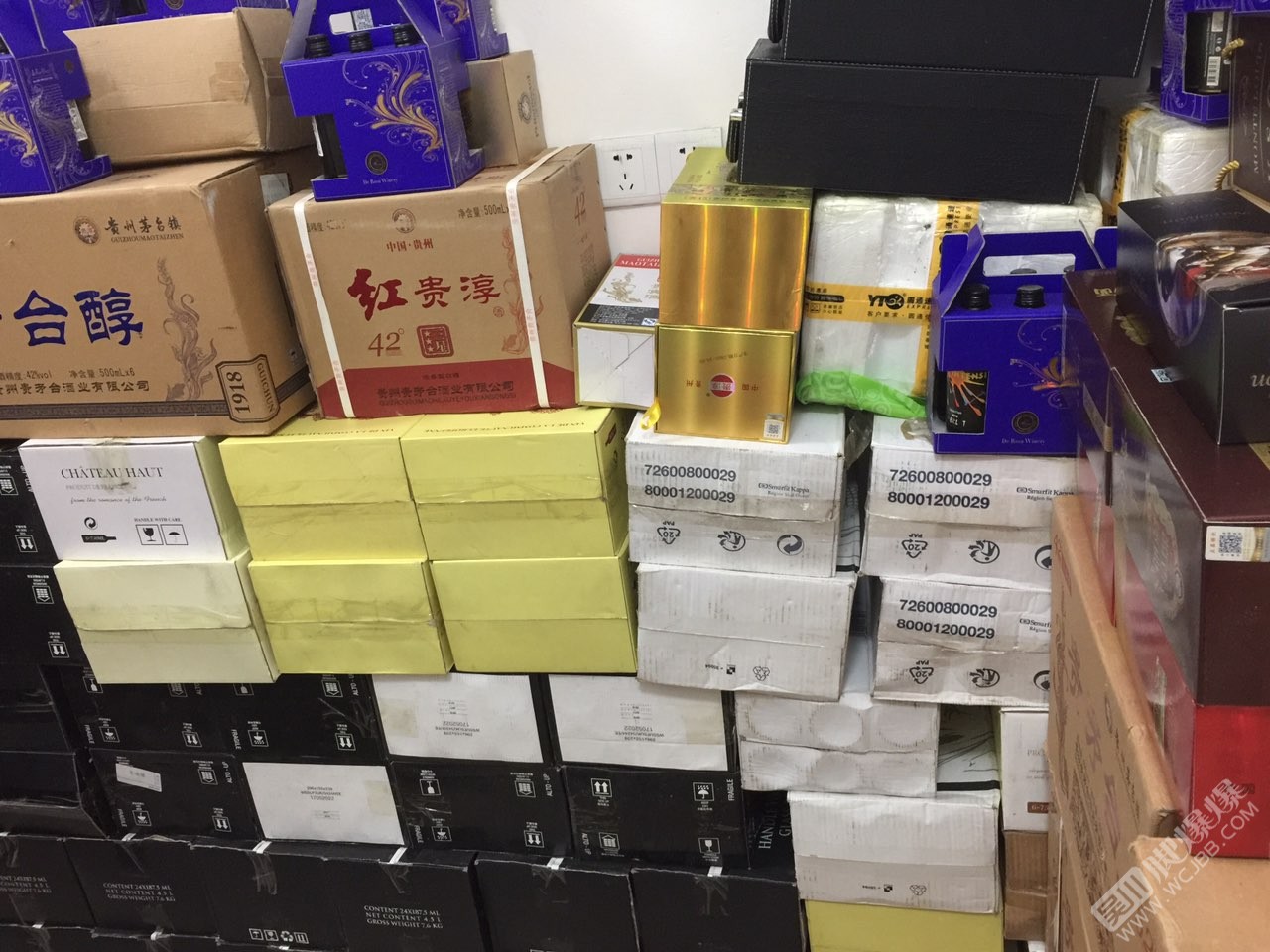档口清货 有酒水回收的嘛